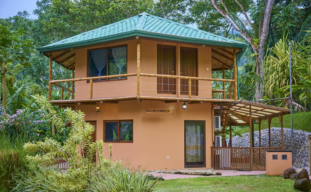 Bed and Breakfast Manoas Увита Экстерьер фото