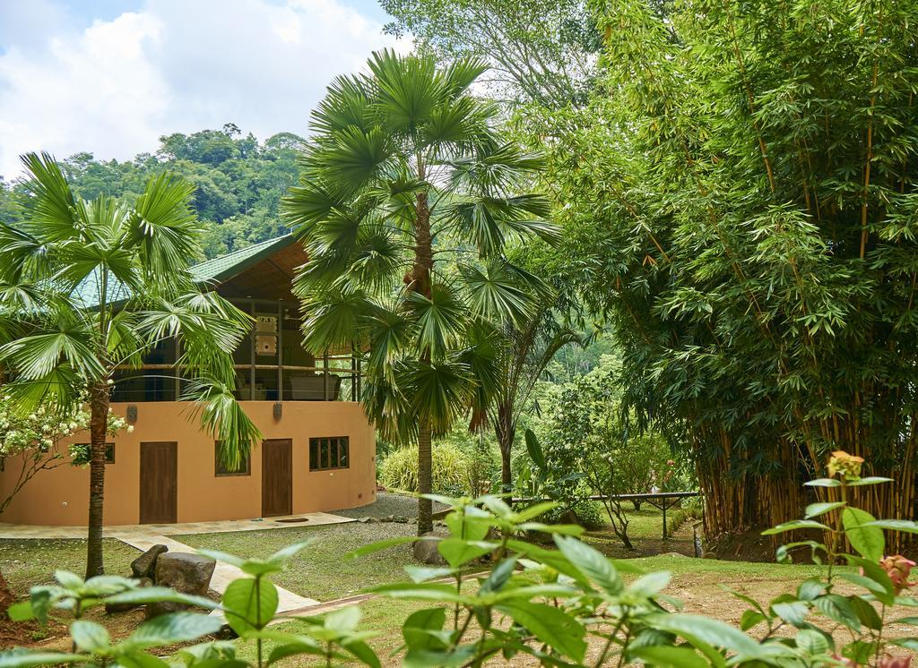 Bed and Breakfast Manoas Увита Экстерьер фото